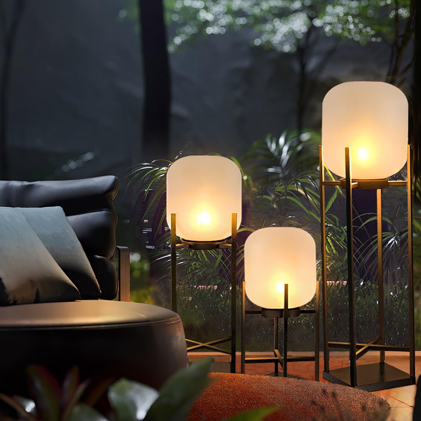 Lantern Outdoor Solar Floor Lamp