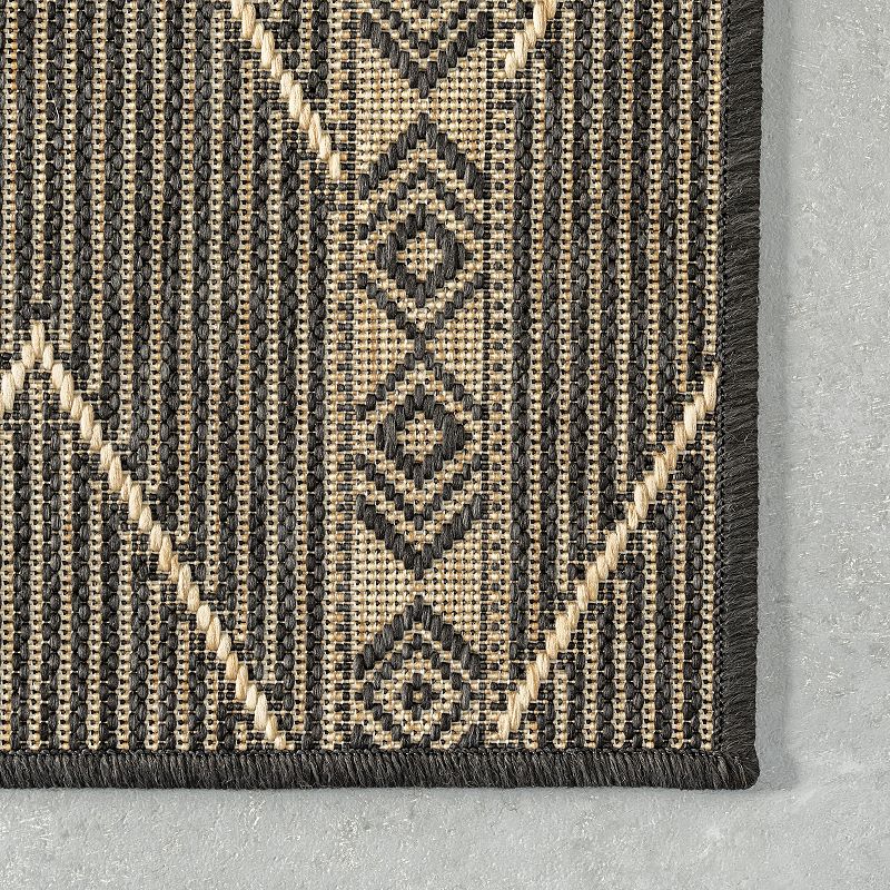 nuLOOM Patricia Banded Indoor Outdoor Area Rug