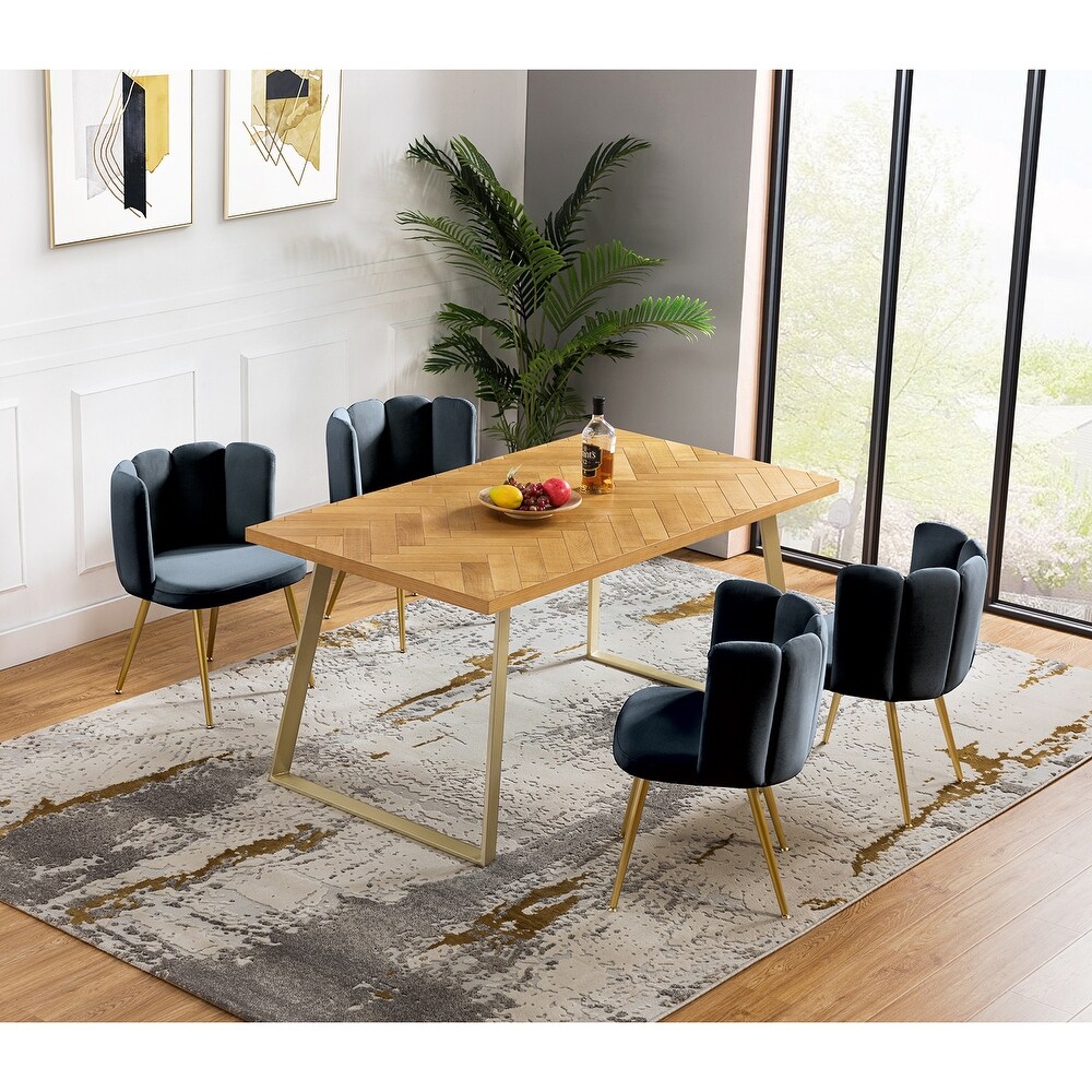 Anjela Comfy Dining Furniture Set 0f 4 with Metal Legs by HULALA HOME