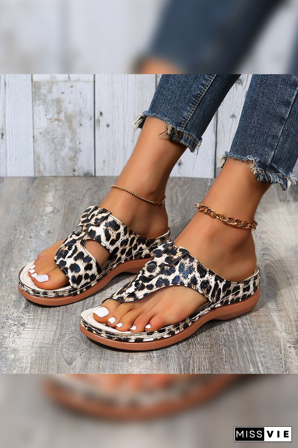 Leopard Hollowed Wedge Sandals