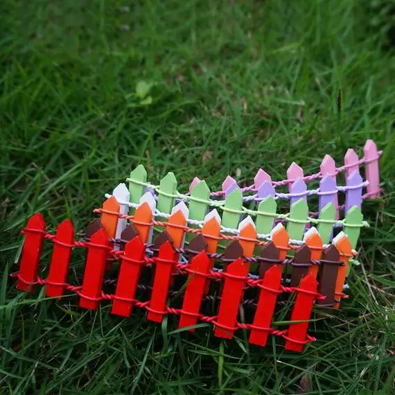 Miniature Small Colorful Fence Mini Fairy Garden Supplies Terrarium Accessories 10pcs