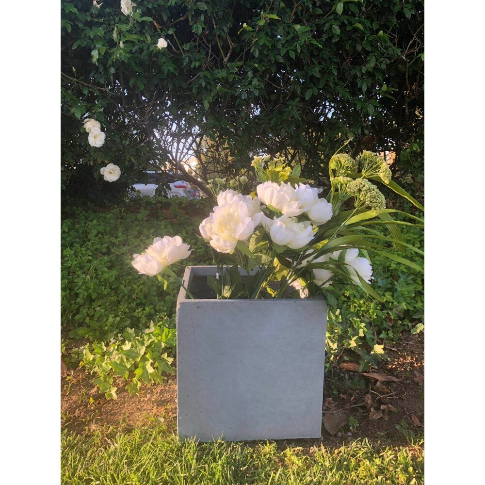 Durx litecrete Lightweight Concrete Modern Square Cement Color Planter  Small   9.8'x9.8'x9.8'