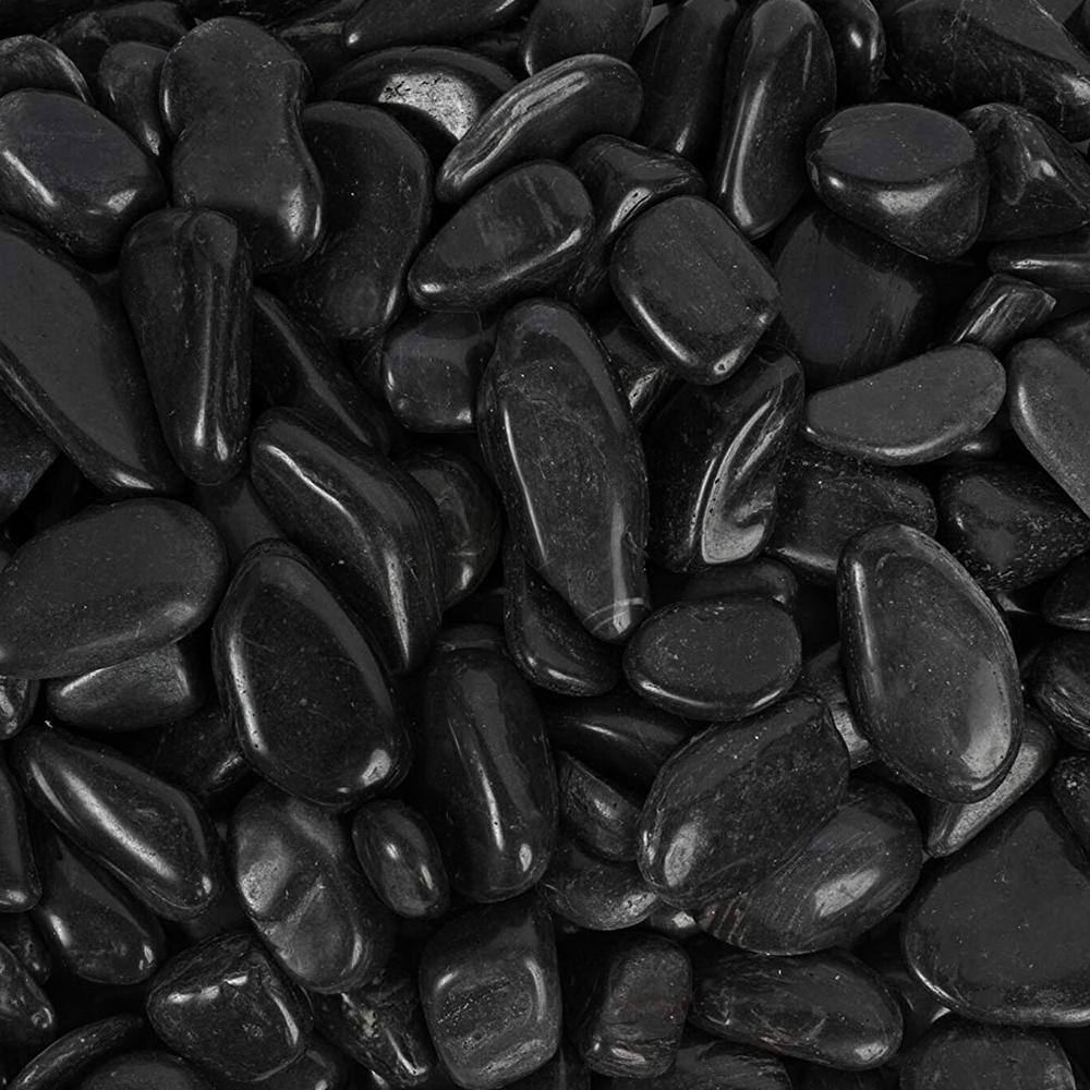 Rain Forest 0.5 in. to 1.5 in. 20 lb. Small Black Super Polished Pebbles RFBRPS1-20