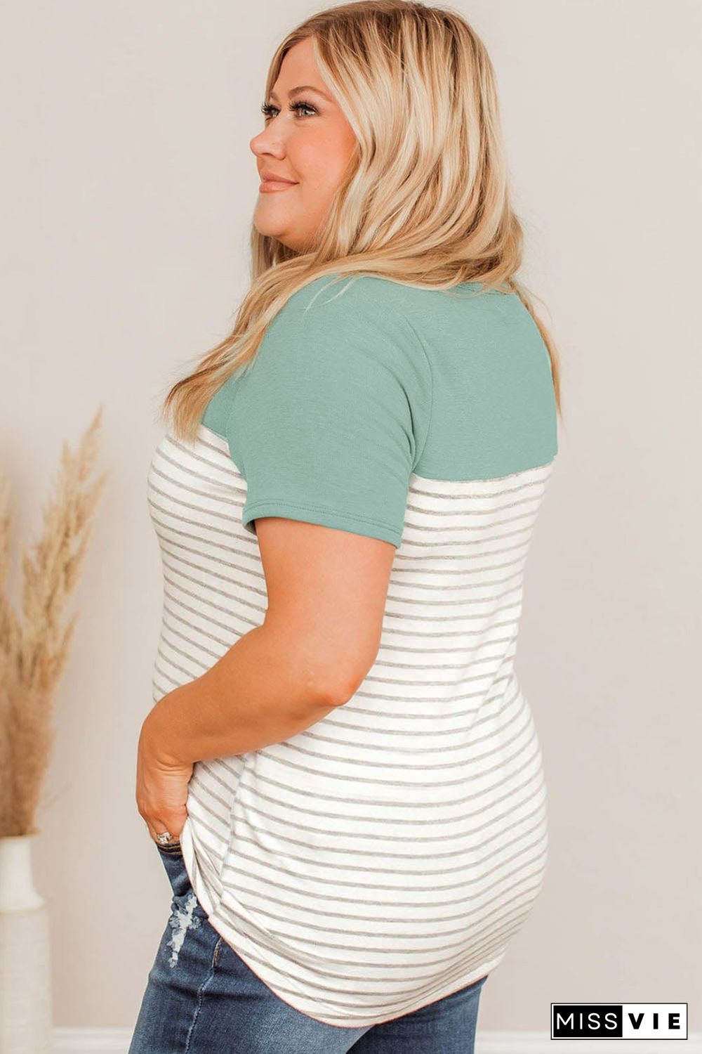 Green Contrast Striped Plus Size Short Sleeve Tee