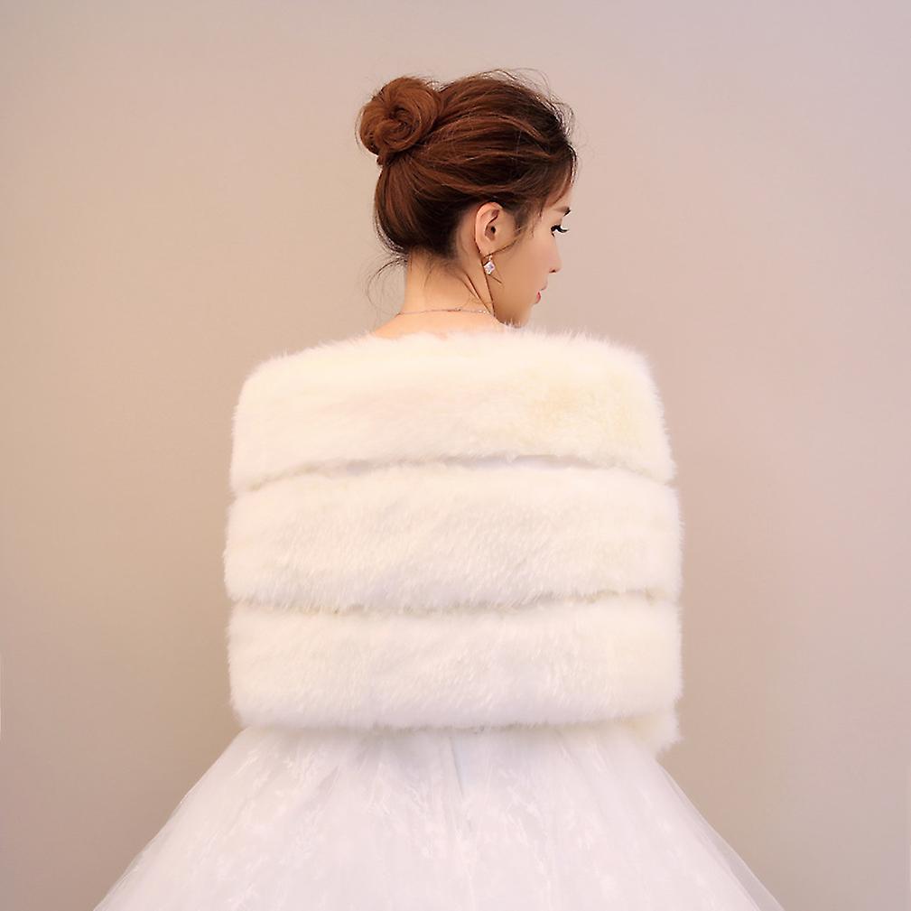 White Gorgeous Bridesmaid Wedding Wrap Fluffy Dress Cape Faux Fur Shawl Wrap Bridal Fur Scarf