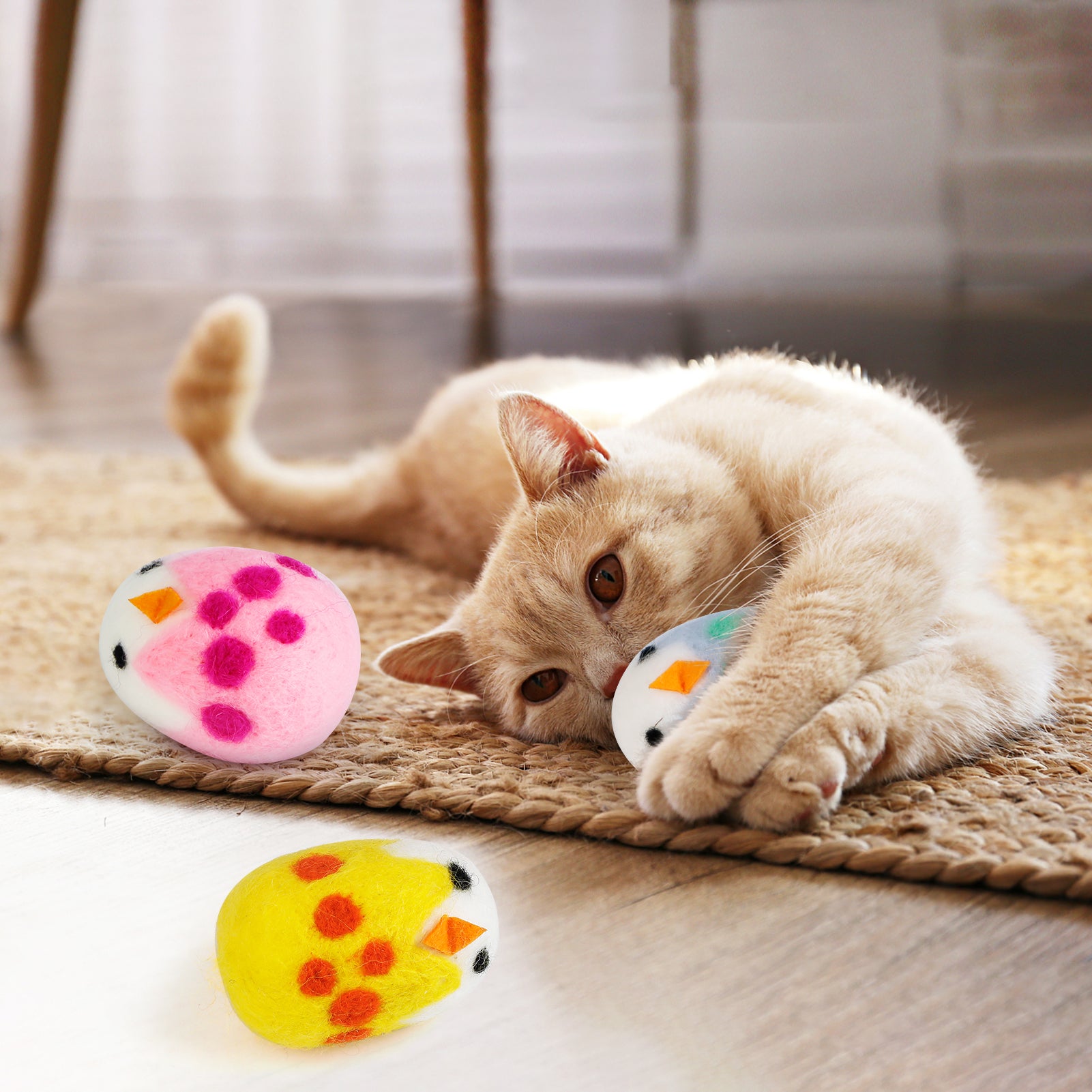 Legendog 3PCS Cat Catnip Toys Easter Cat Teething Toy Lovely Chicken Egg Kitten Chew Toy with Storage Bag for Indoor Cats