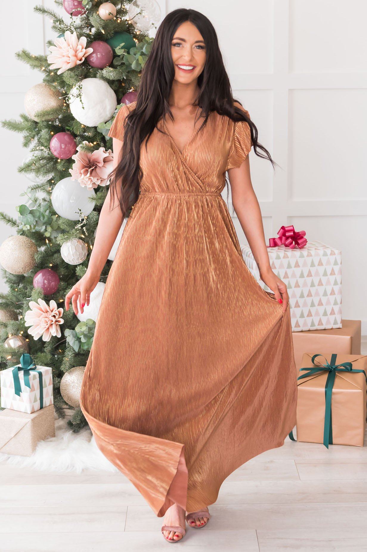 The Holiday Dream Shimmer Maxi Dress