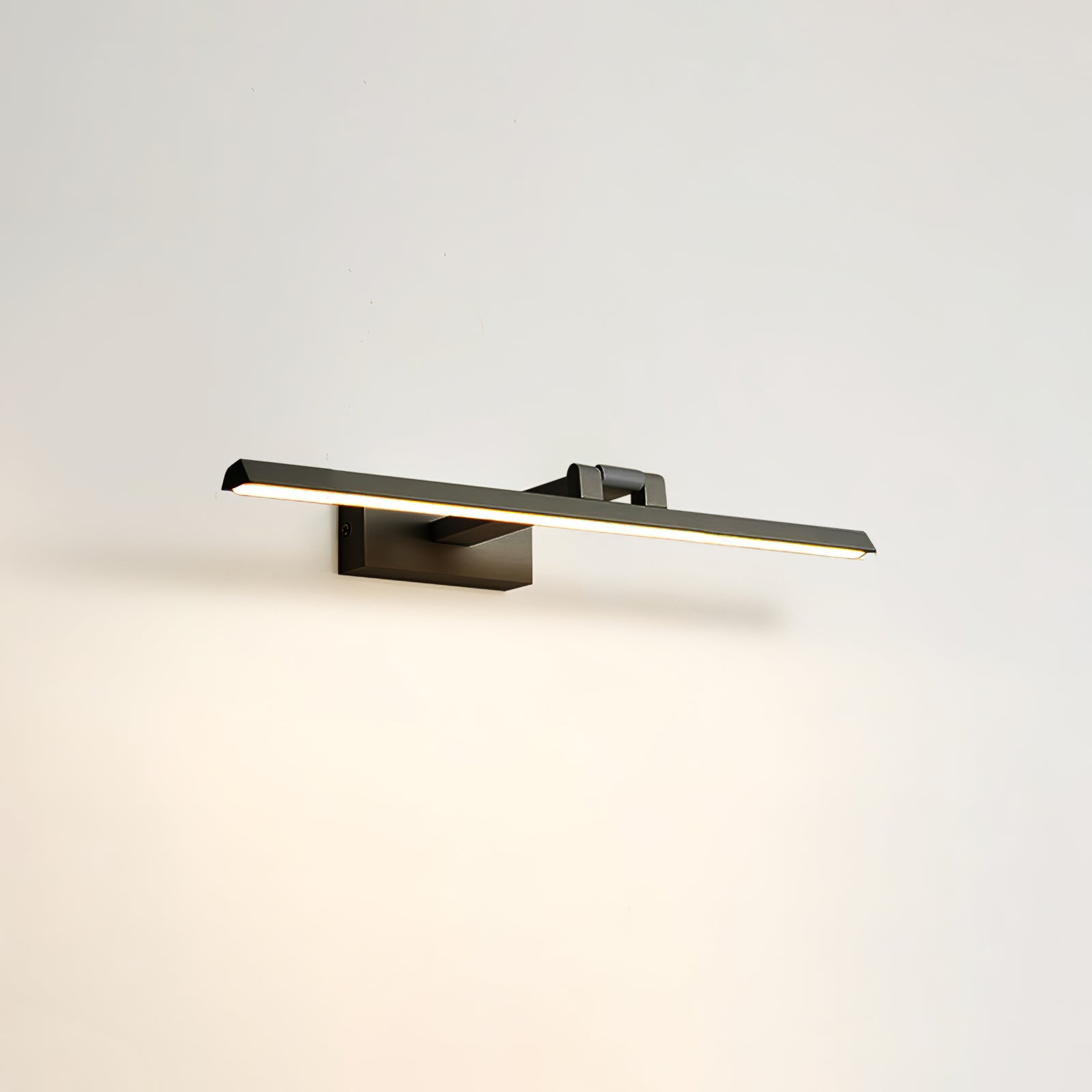 Linear Bathroom Wall Lamp