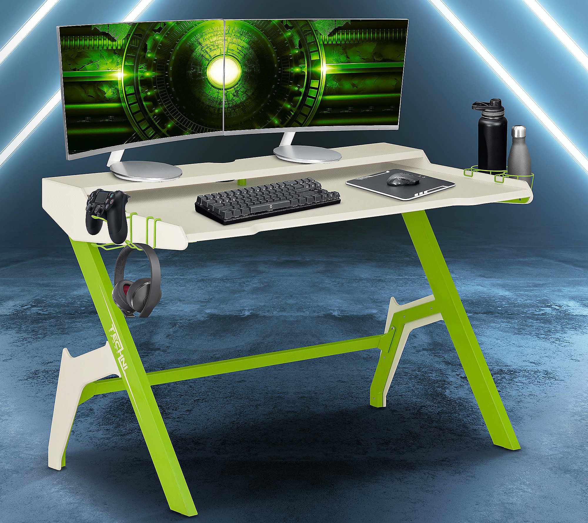 Techni Sport Ergonomic Computer Gaming Desk w ccessories