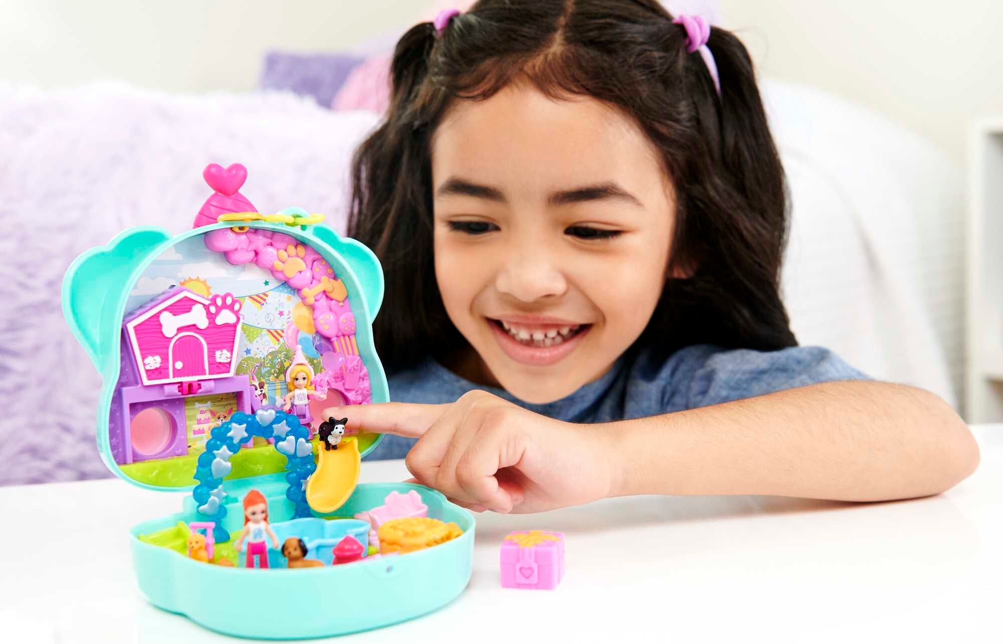 Polly Pocket Doggy Birthday Bash Compact Playset with 2 Micro Dolls and Accessories, Travel Toys