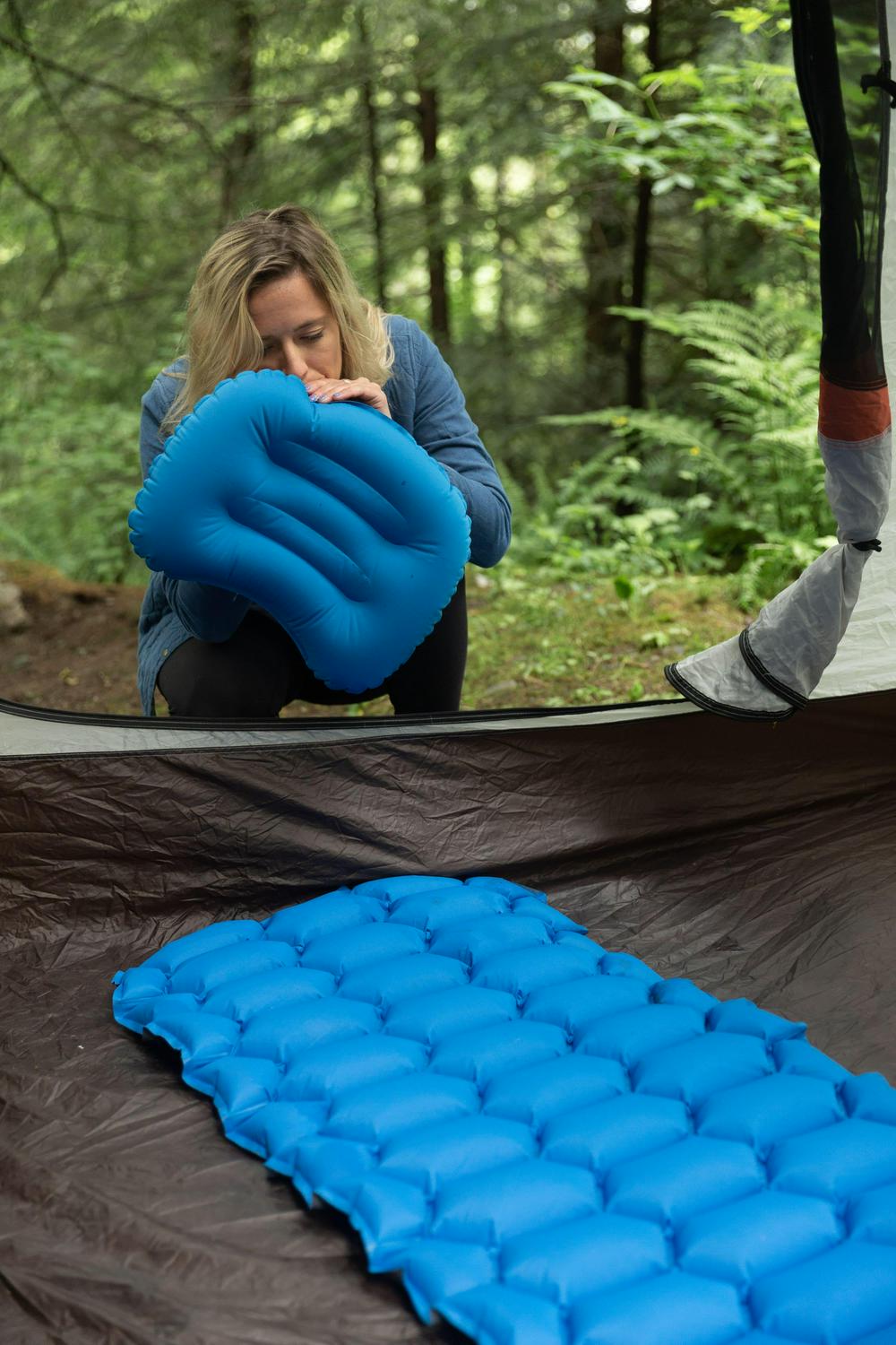 Cascade Mountain Tech Insulated Sleeping Pad with Pillow  Blue