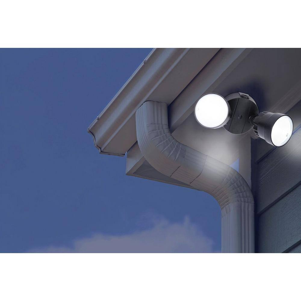 LUTEC 2-Light Black Outdoor Integrated LED Wall Mount Flood Light P6221B