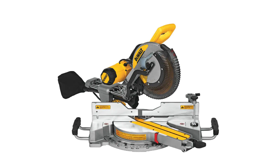 DEWALT DWS779 15 Amp Corded 12 in. Double Bevel Sliding Compound Miter Saw， Blade Wrench and Material Clamp