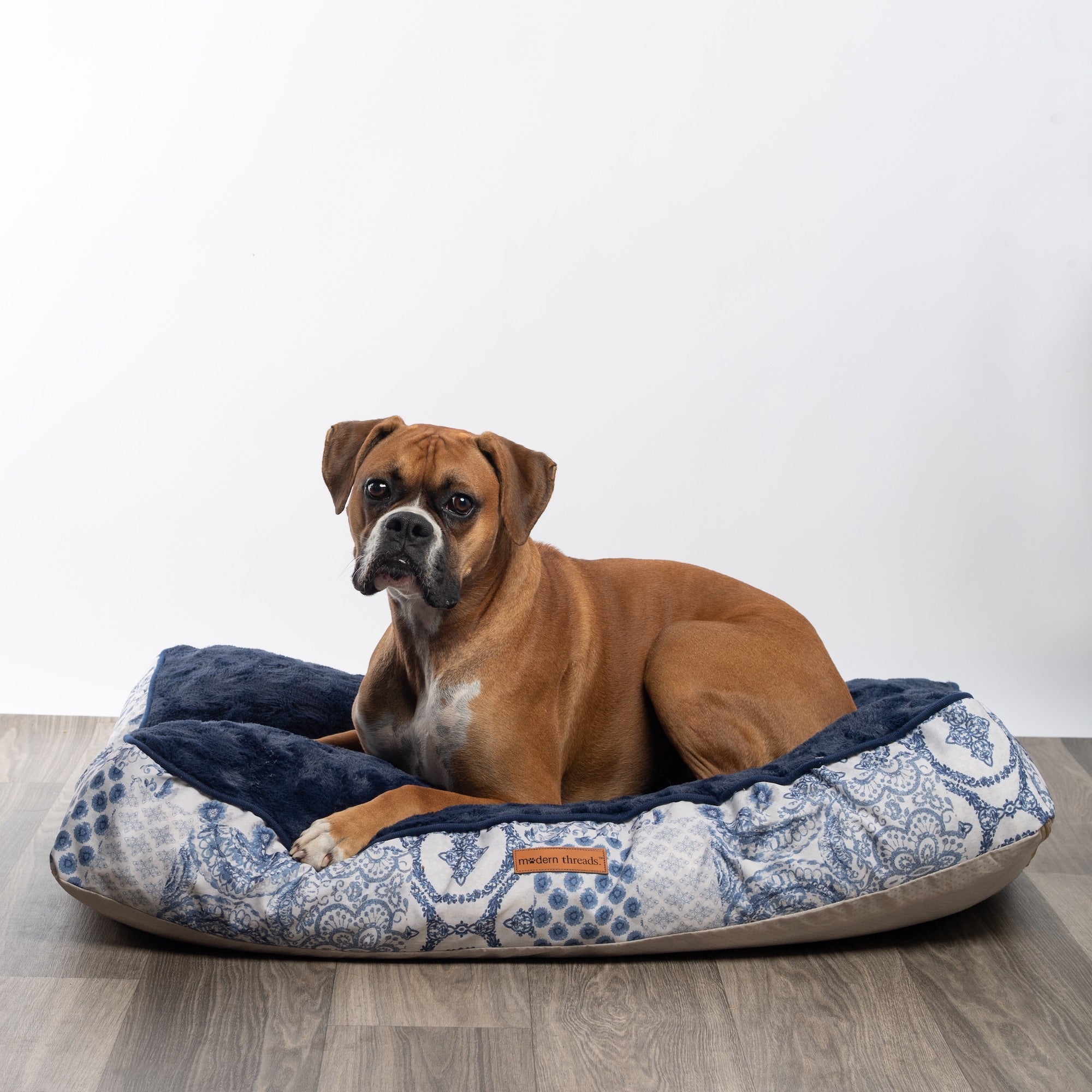 Modern Threads Large Orthopedic Memory Foam Plush Pillow Dog Bed， Faye