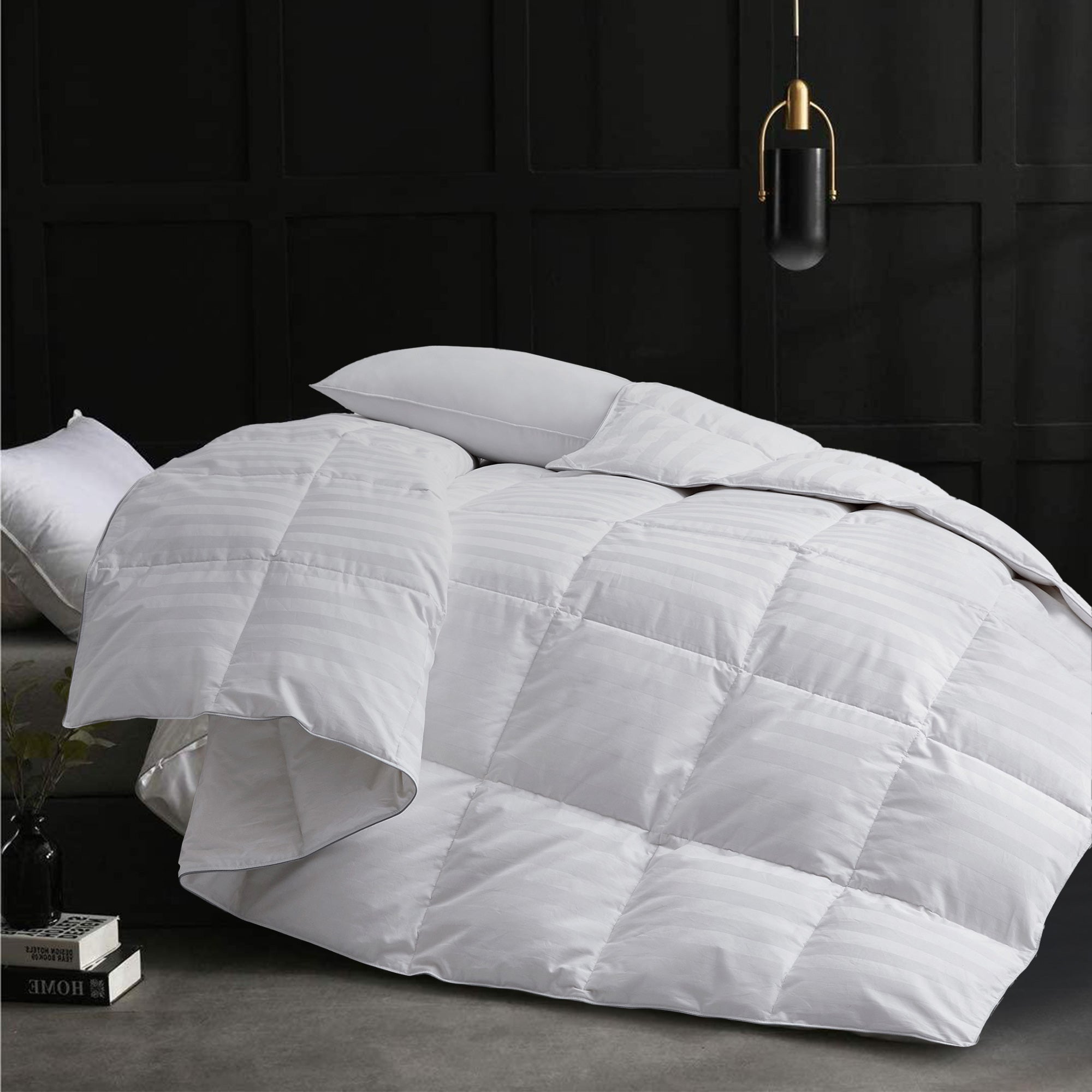 UNIKOME White Feather Fiber Down Comforter with Cotton Cover， Twin