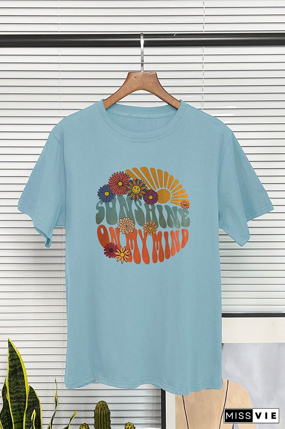 Vintage Sunshine Flower Graphic Tee