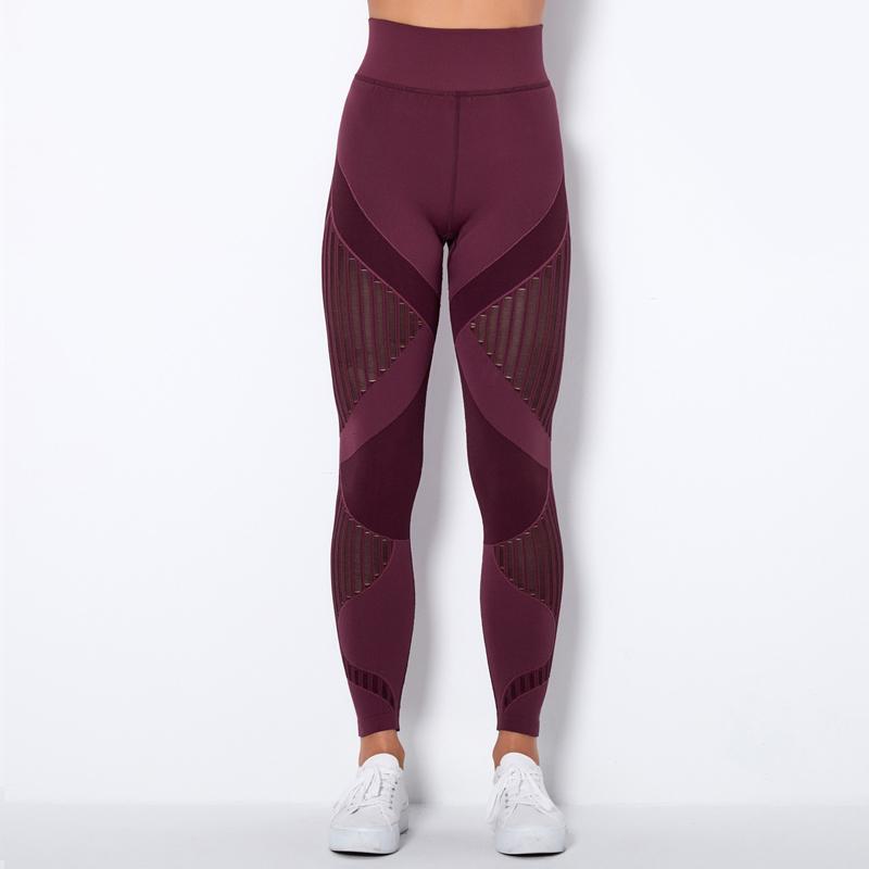 Seamless Knitted Striped Yoga Pants