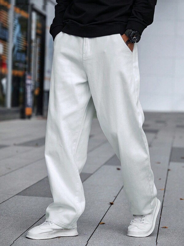 Hypemode Men Cotton Slant Pocket Straight Leg Jeans