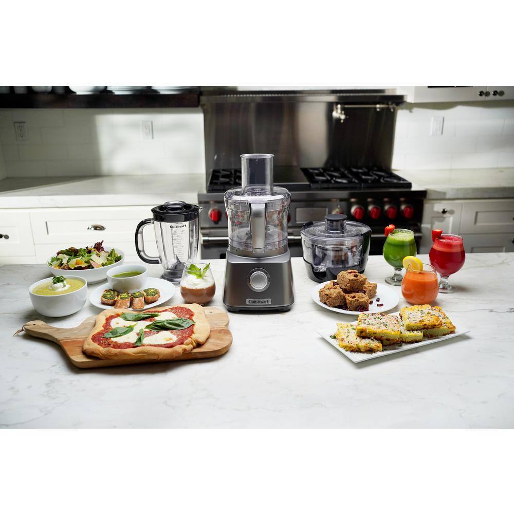 Cuisinart Kitchen Central 12-Cup Silver 3-in-1 Food Processor with Blender and Juice Extractor Attachments CFP-800