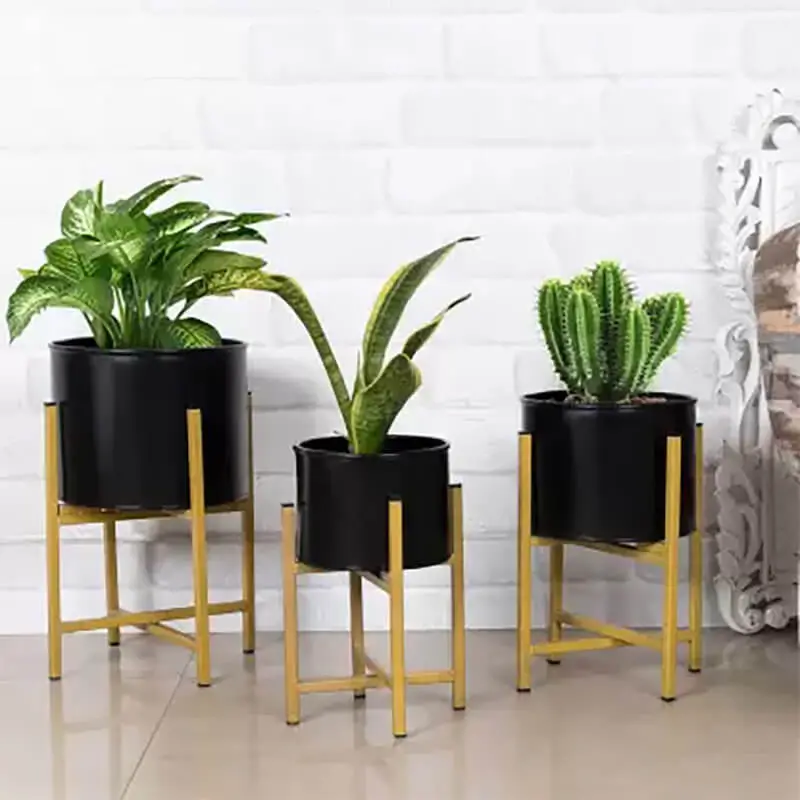 Hot Selling Mid Century Planter Pot Metal Brass Antique Modern Planter With Stand For Indoor And Outdoor Gardens