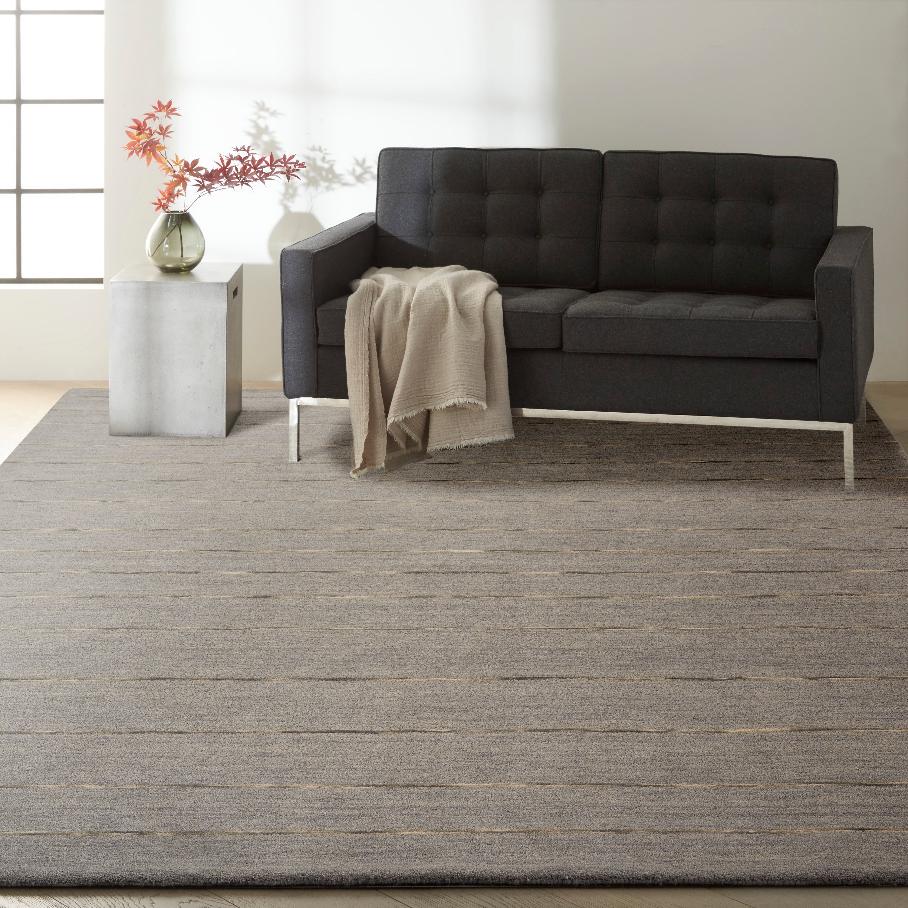 Halo Charcoal Rug