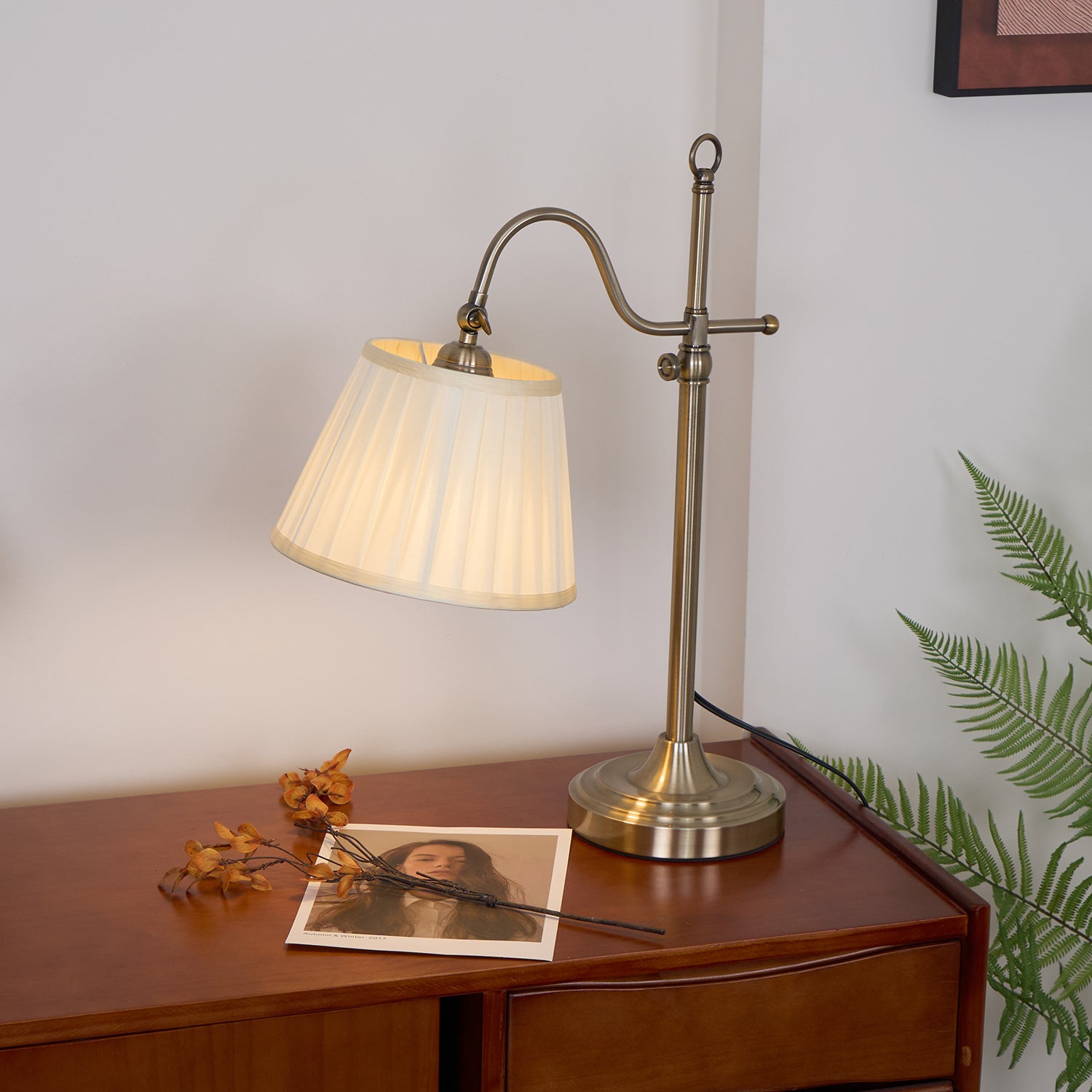 Suffolk Table Lamp