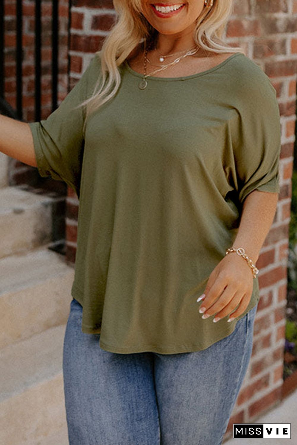 Green Plus Size Hollow-out Back Slouchy Tee