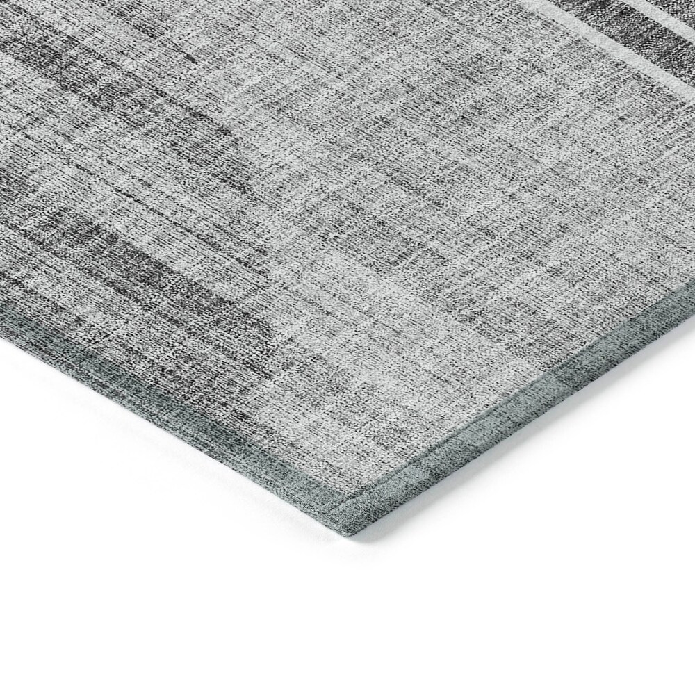 Machine Washable Indoor/ Outdoor Chantille Contemporary Geo Rug