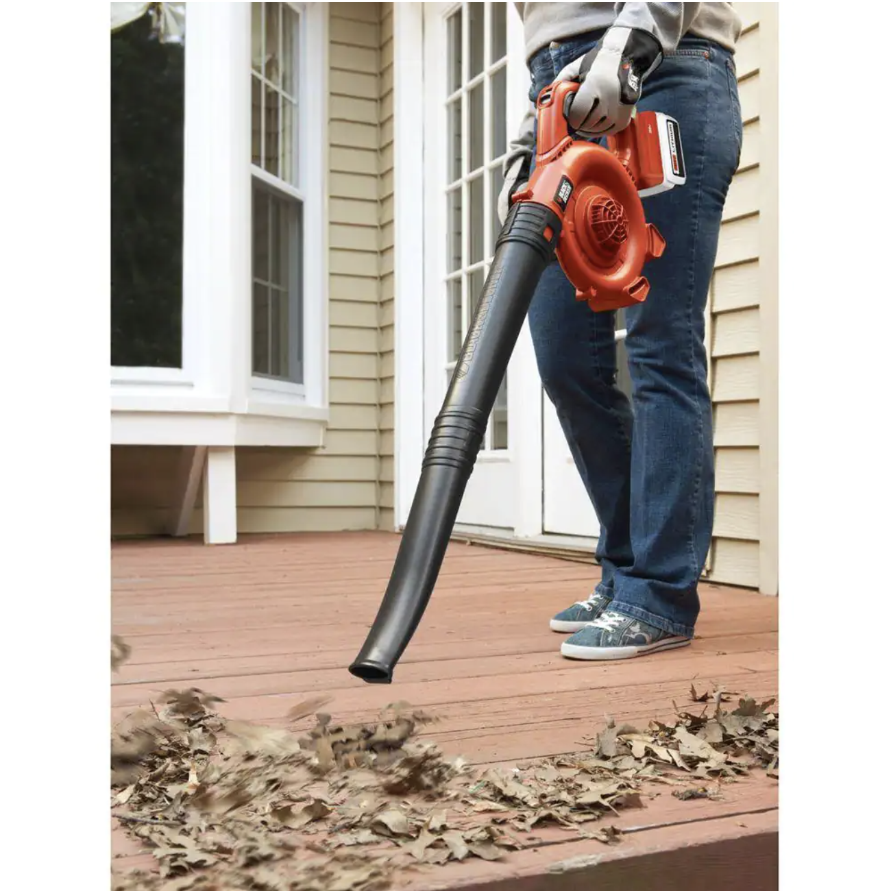 Black+Decker 40V Max 120 MPH 90 CFM Cordless Battery Powered Handheld Leaf Blower (Tool Only)