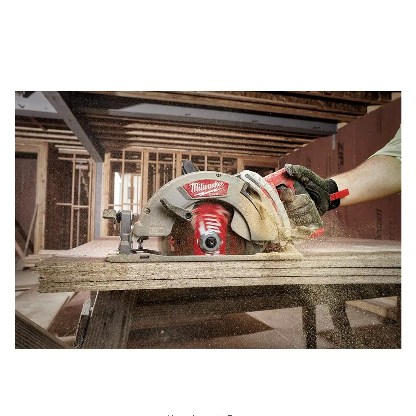 Milwaukee M18 Fuel 18V Lithium-Ion Cordless 7-1/4 in. Rear Handle Circular Saw (Tool-Only)