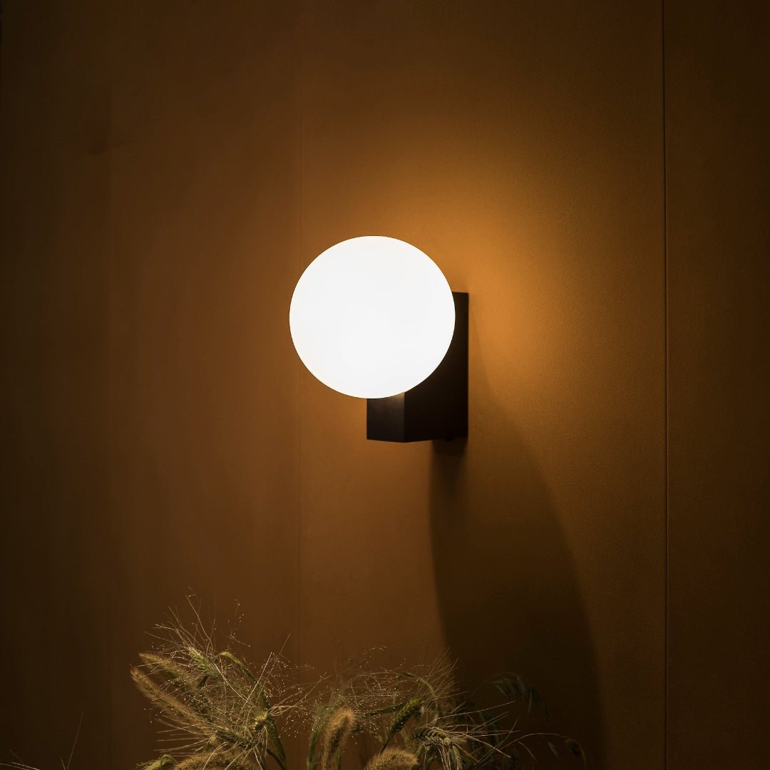 Journey Wall Lamp