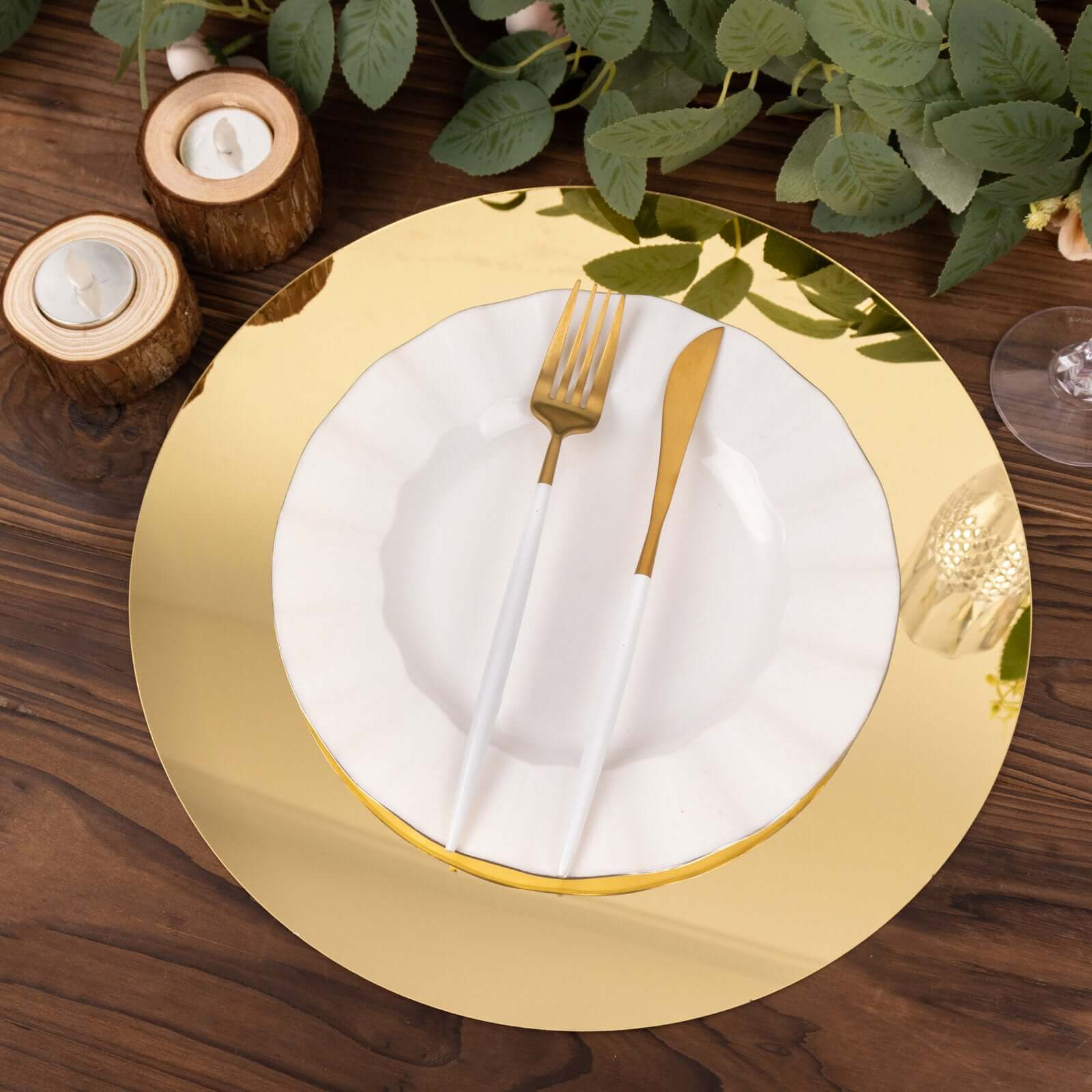 10 Pack Gold Mirror Acrylic Charger Plates For Table Setting, Lightweight Round Decorative Dining Plate Chargers 13