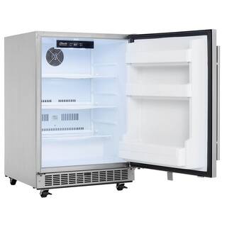 Silhouette Professional 5.5 cu. ft. Outdoor Rated Mini Fridge in Stainless Steel DAR055D1BSSPRO