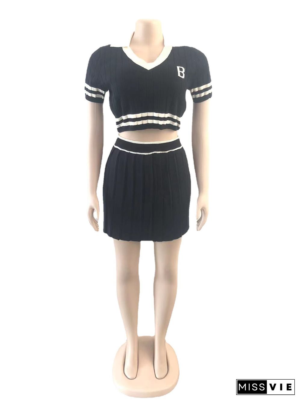 Knitted Elastic Sports Pleated Skirt Sweater Short Suit