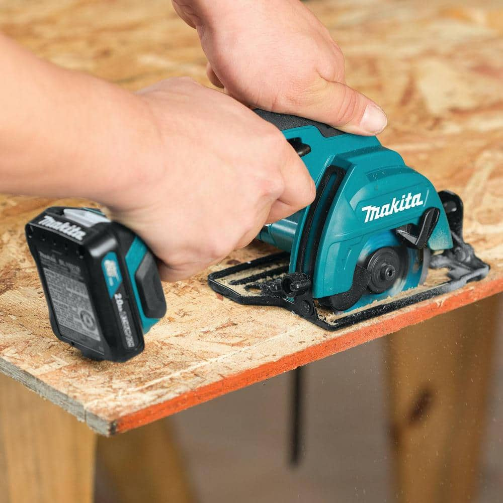 Makita 12V max CXT Lithium-Ion Cordless 3-3/8 in. Circular Saw Kit, Case (2.0Ah) SH02R1