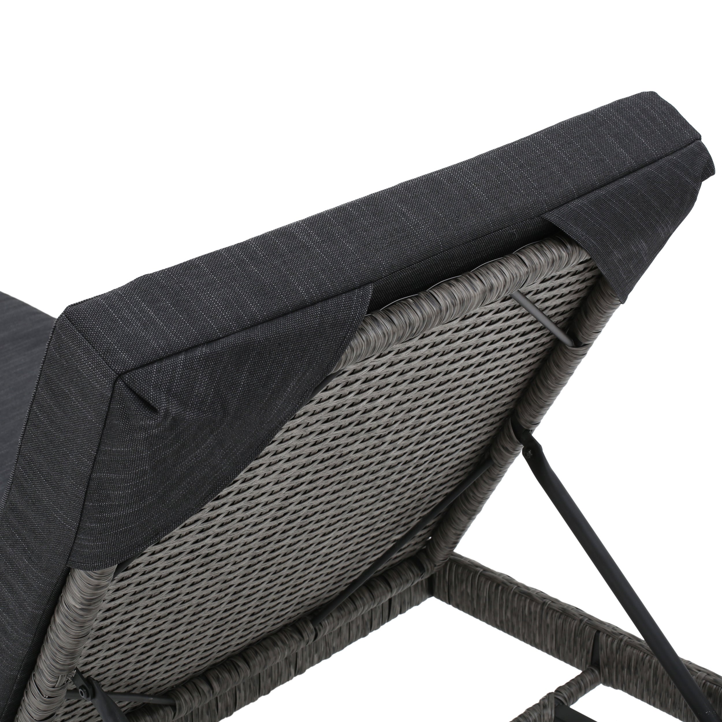 Budva Outdoor Wicker Adjustable Chaise Lounge w/ Cushion