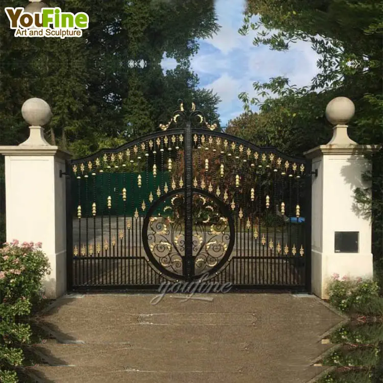 Outdoor Good Price Hot Sale Customized Wrought Iron Pipe Main Design Gate For Sale