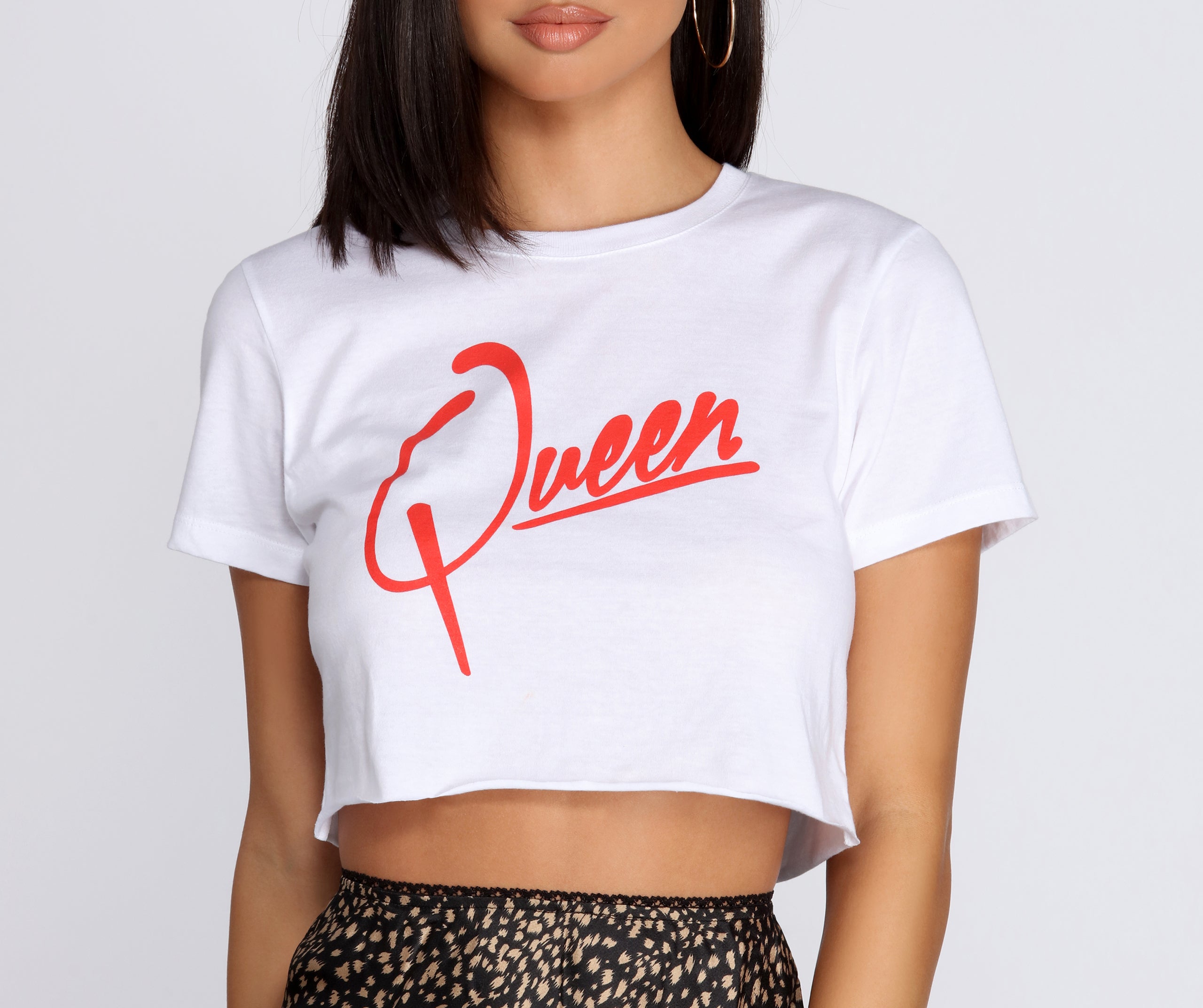 Queen Graphic Crop Top