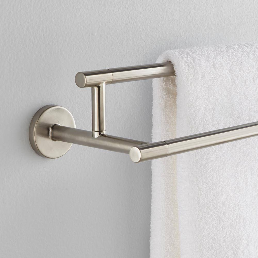 Delta Trinsic 24 in. Double Towel Bar in Brilliance Stainless 75925-SS