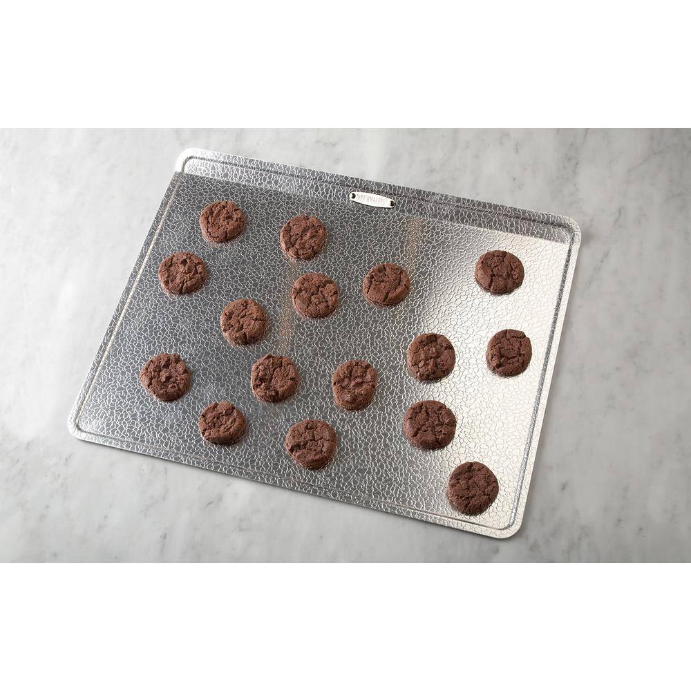 Doughmakers 14 in. x 20 5 in. Grand Cookie Sheet 10071