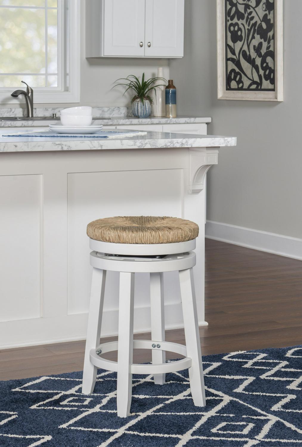 Morgan 25.5 Backless Counter Stool with Swivel， White with Natural Rush