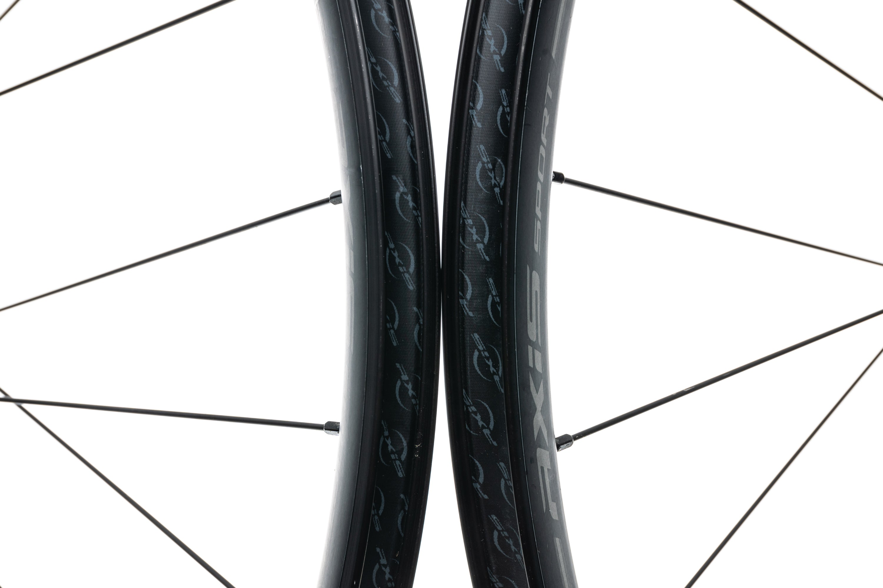 Axis Sport Aluminum Clincher 700c Wheelset