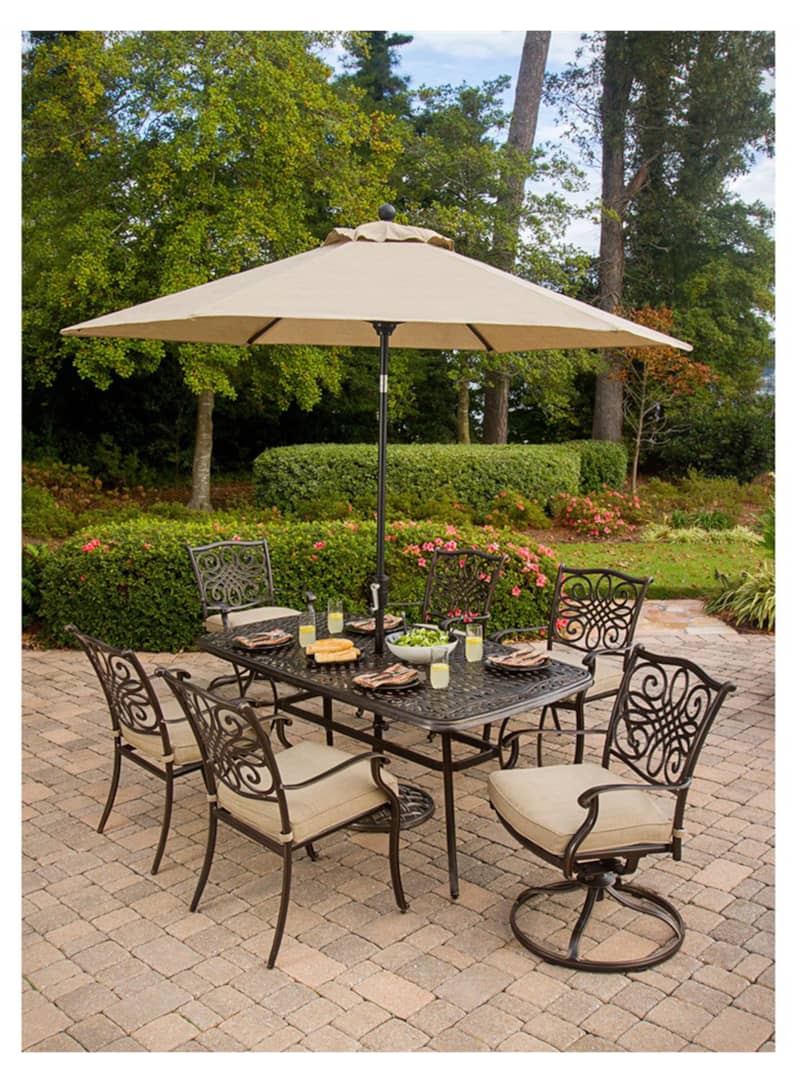 Hanover Traditions 7-Piece Outdoor Dining Patio Set with Umbrella In Natural Oat