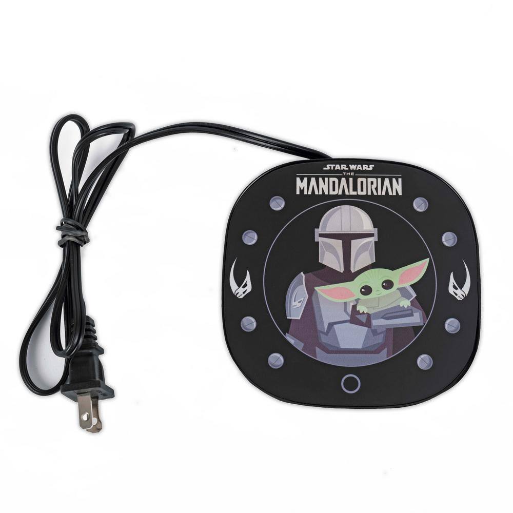 Uncanny Brands Black Mandalorian 'Grogu' Single- Cup Molded Coffee Mug with Warmer for your Drip Coffee Maker MW2-SRW-TC1