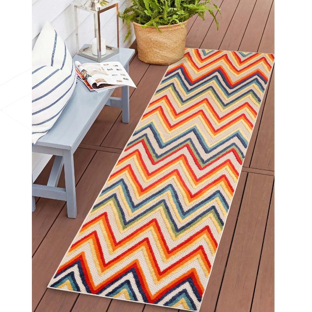 Modern Geometric Zig zag Indoor Outdoor Runner Or Area Rug By Blue Nile Mills