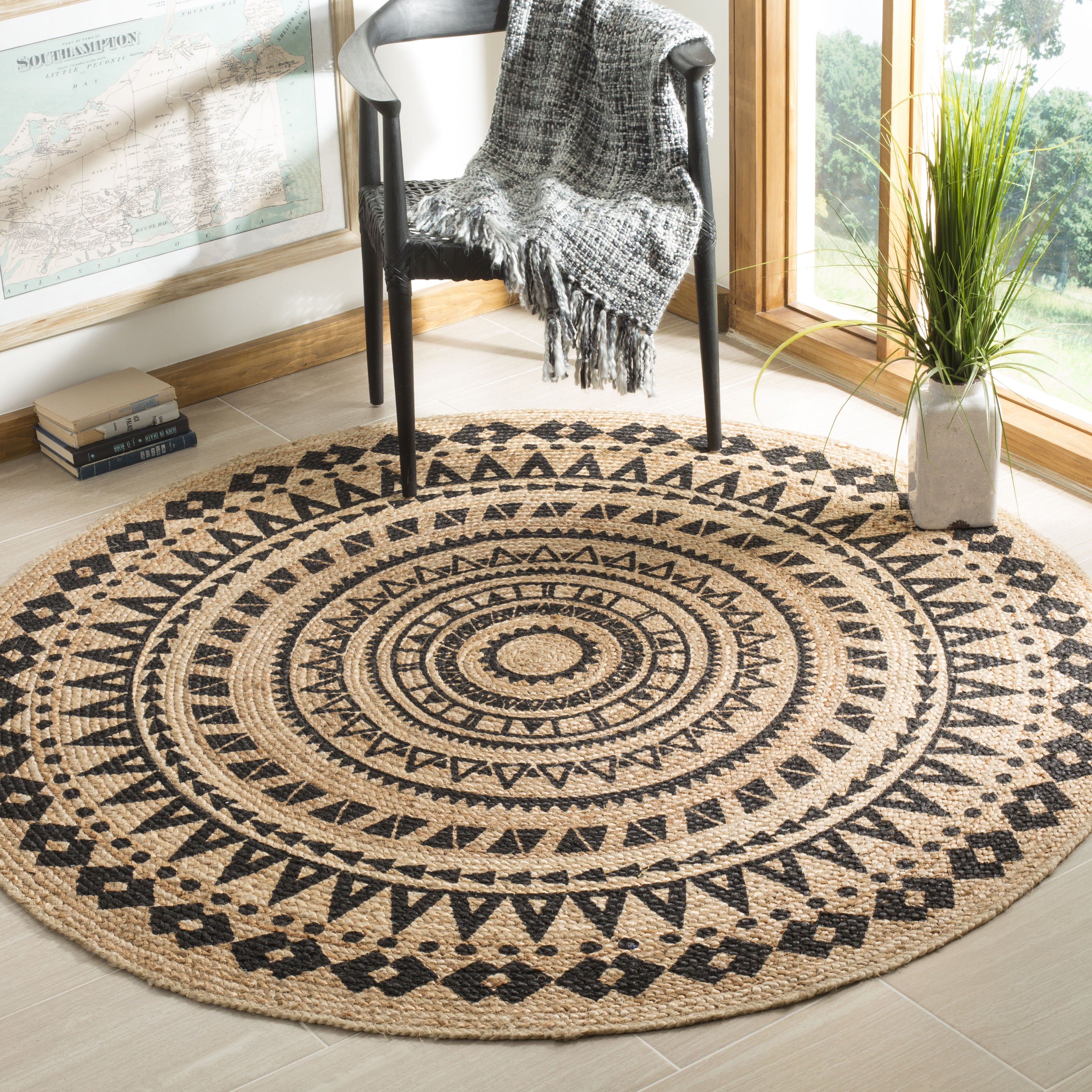 SAFAVIEH Natural Fiber Zoolander Geometric Jute Area Rug, Black/Natural, 8' x 8' Round