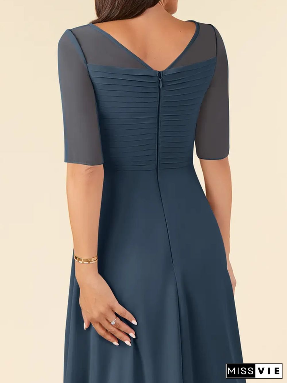 Elegant Crew Neck Chiffon Dress