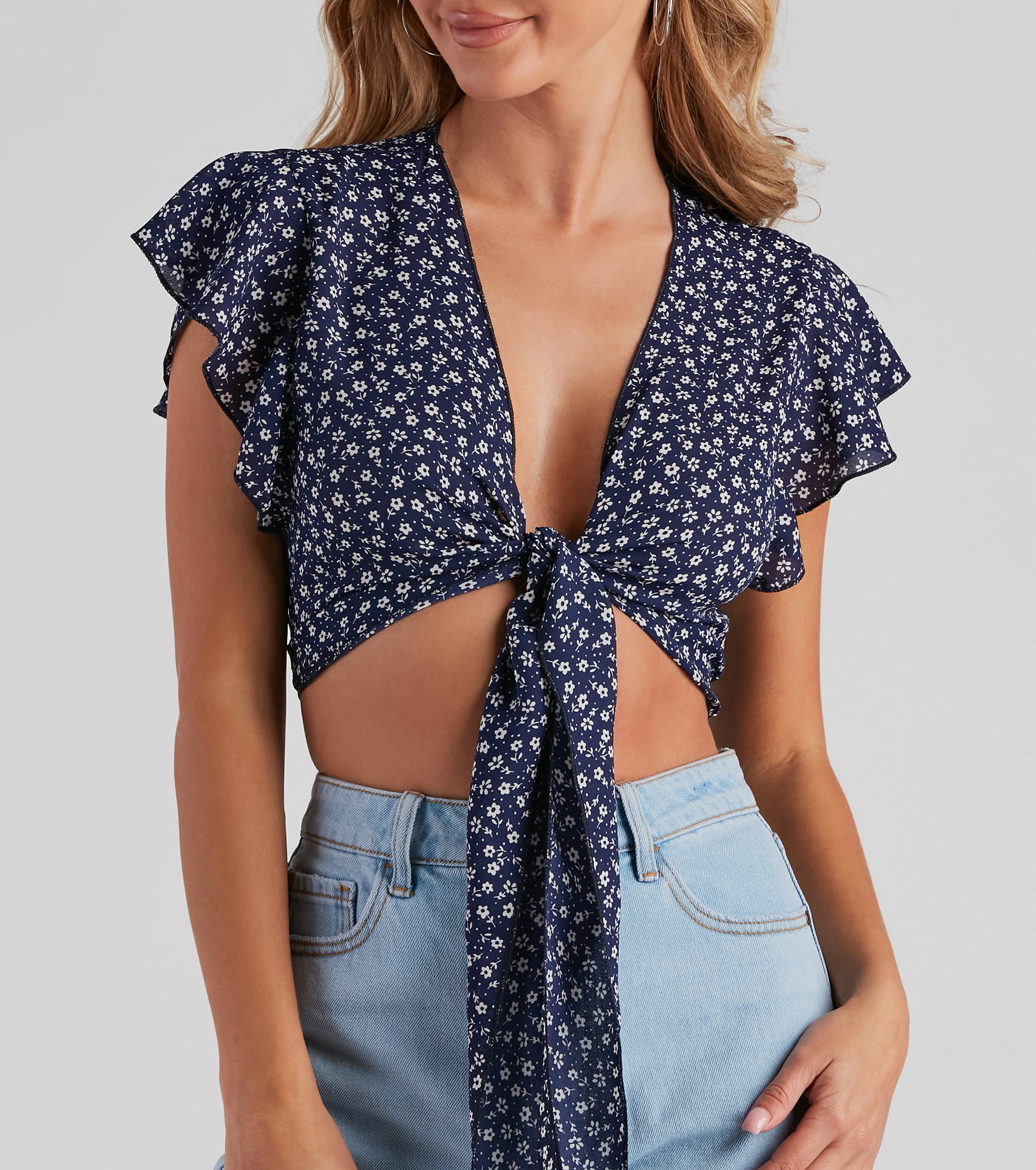 So Darling Ditsy Floral Crop Top