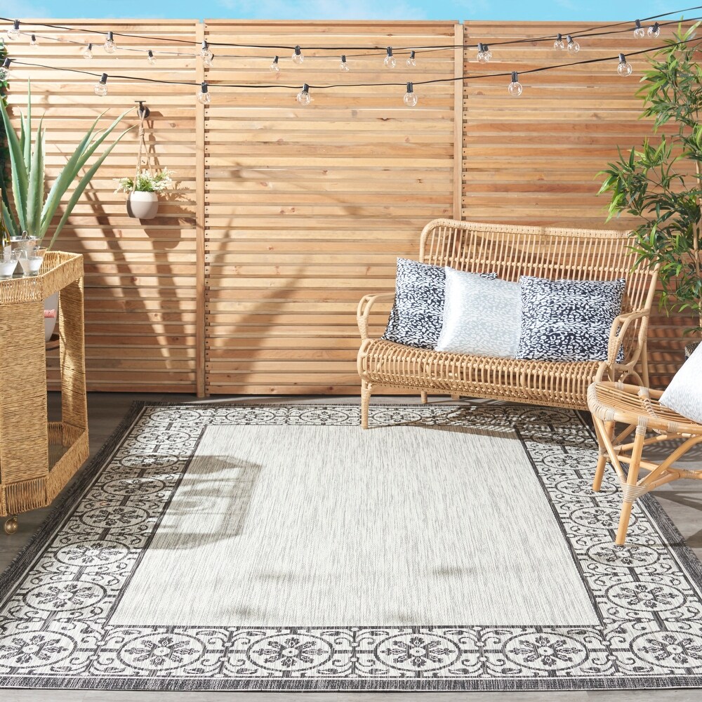 Nourison Garden Party Bordered Indoor/Outdoor Area Rug