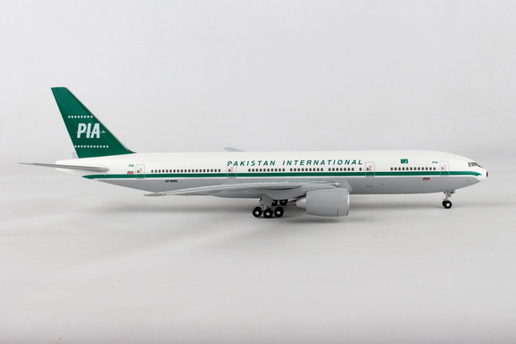 Hogan Wings HG10505GHogan Pakistan 777 200Er 1/200...